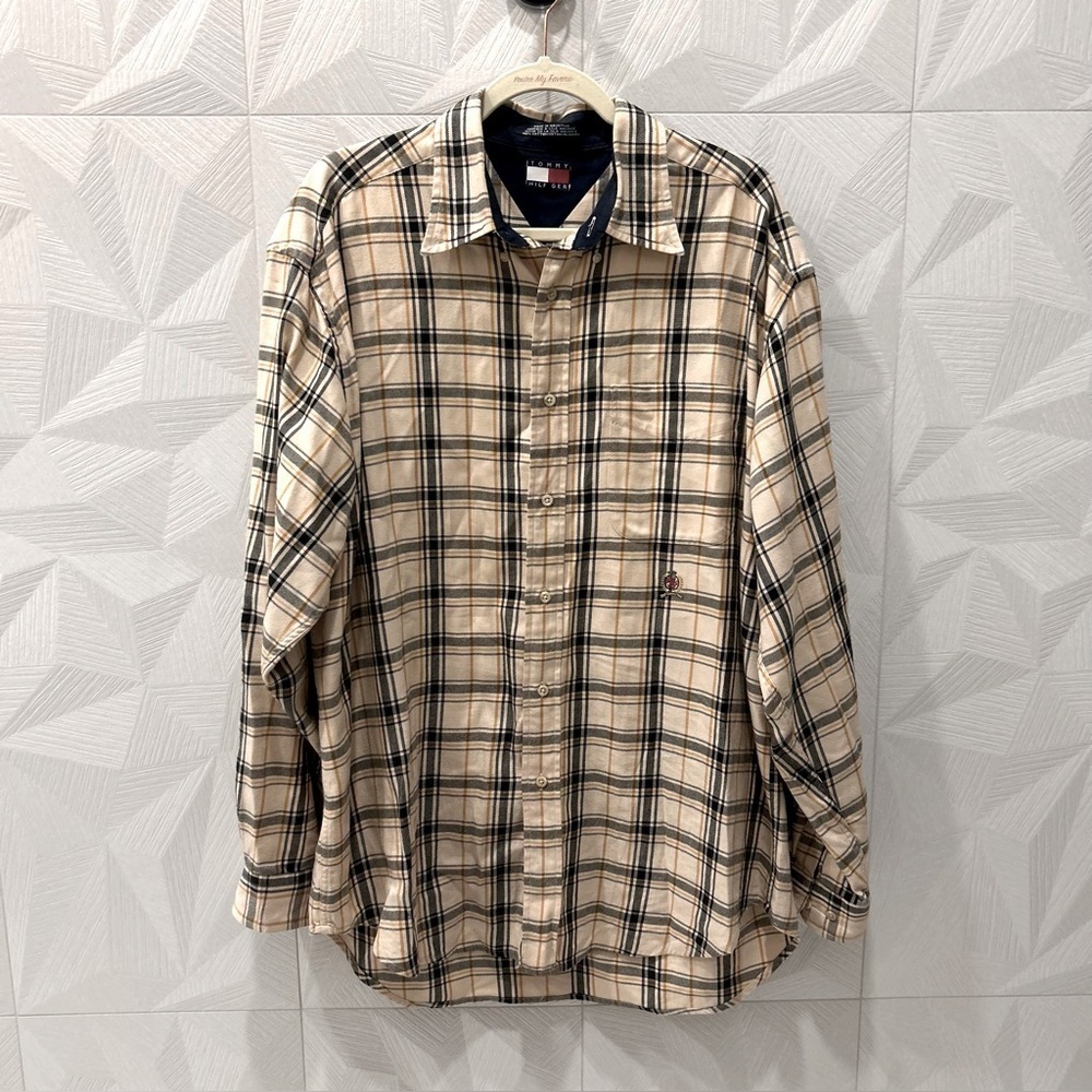 Tommy Hilfiger Vintage 90s Beige Button Down Shirt Embroidered Crest Logo Large